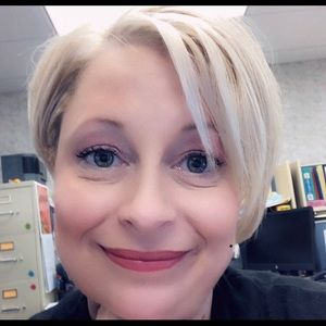 Meet your Posher, Kristen